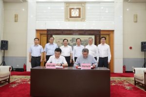 COSCO FIRMA ACUERDO