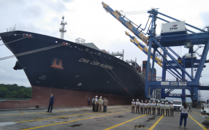 Buque CMA CGM Mundra 3