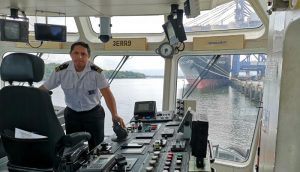 CAMBIAN MODELO DE NEGOCIOS