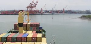 puerto_guayaquil120813_0