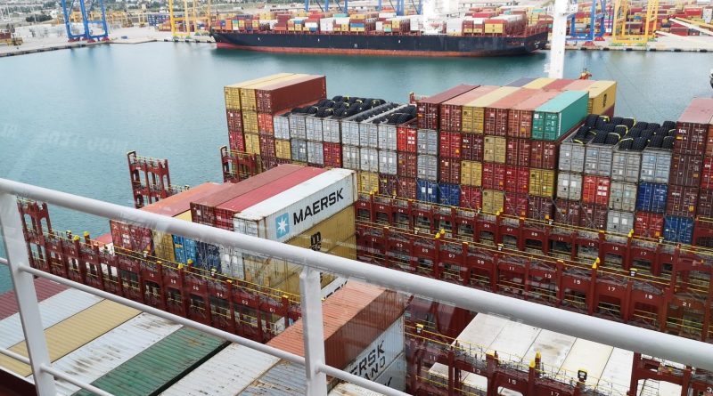 Foto-trafico-contenedores-2000x1200-1-800x445