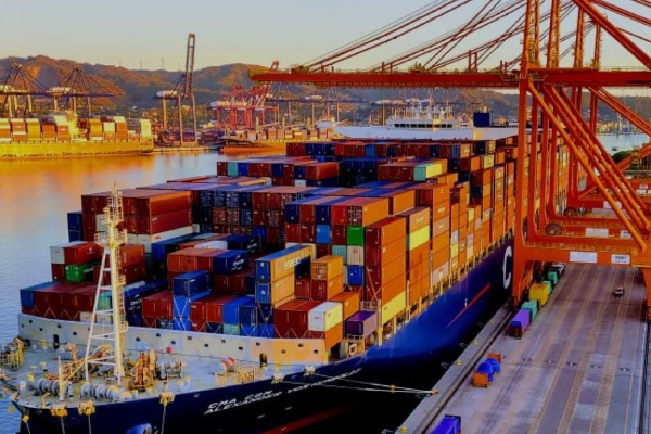 alexander-von-humboldt-manzanillo-contecon