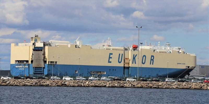 564254000_9460887_2090b751-0e75-7af8-8dc9-981b44296b7f_05