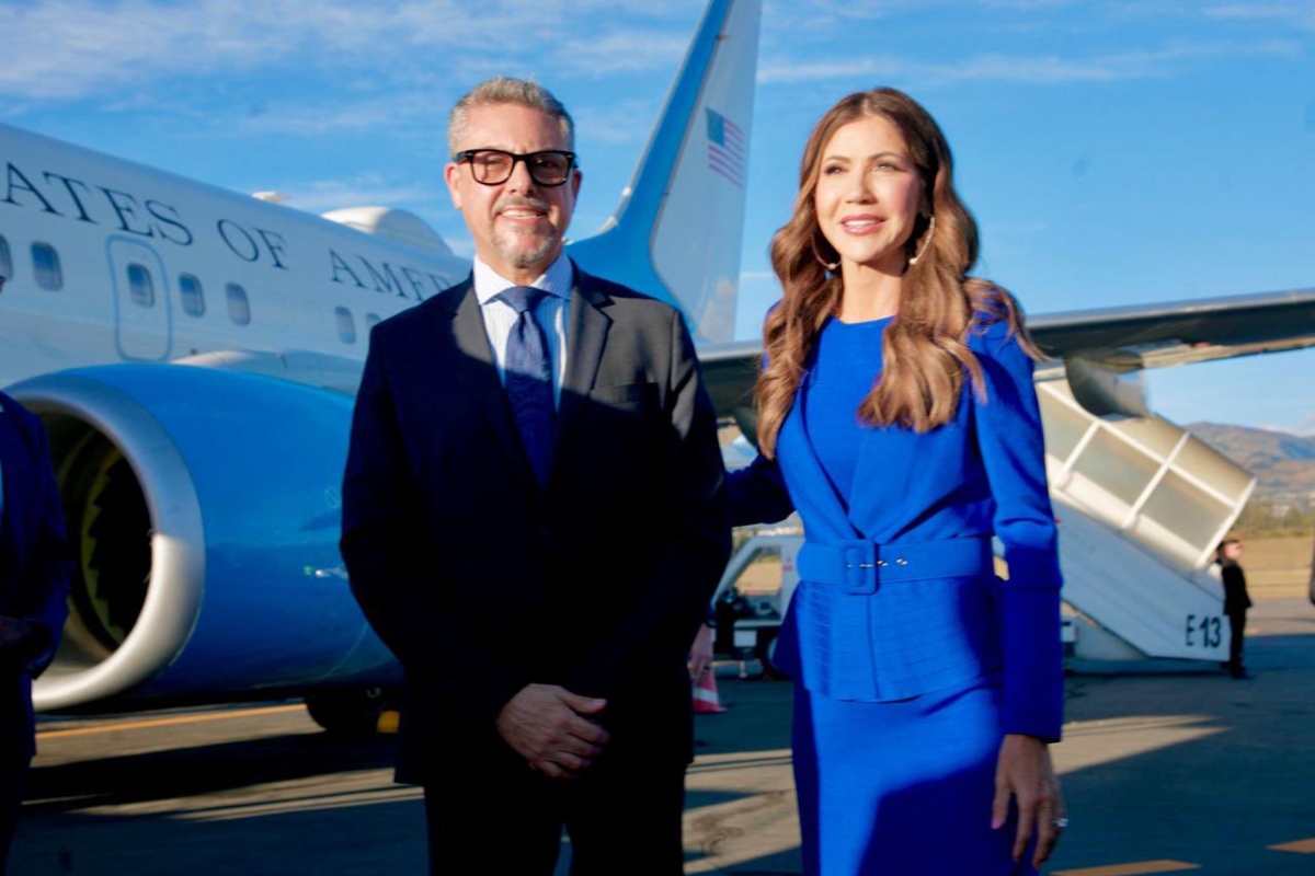 secretaria-seguridad-estados-unidos-kristi-noem-ecuador